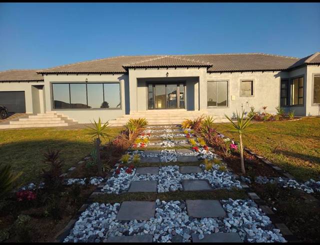 3 BEDROOM HOUSE FOR SALE IN ARUNDO ESTATE